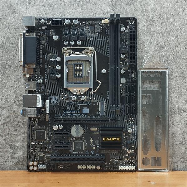 مادربرد گیگابایت مدل GIGABYTE B250 / DDR4 - استوک 
